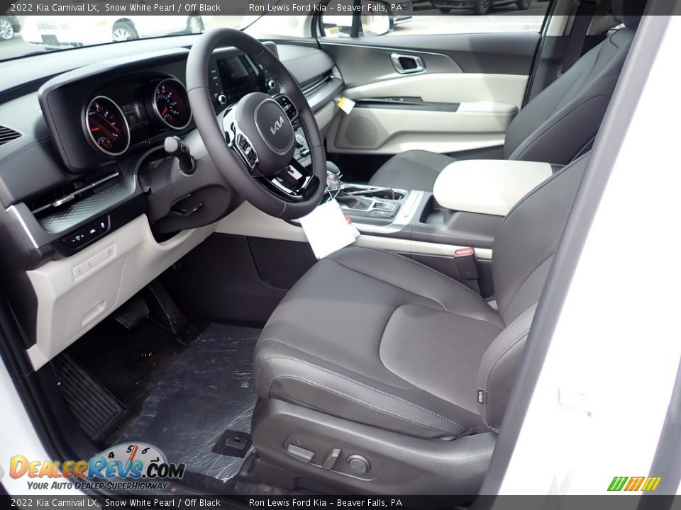 Front Seat of 2022 Kia Carnival LX Photo #12