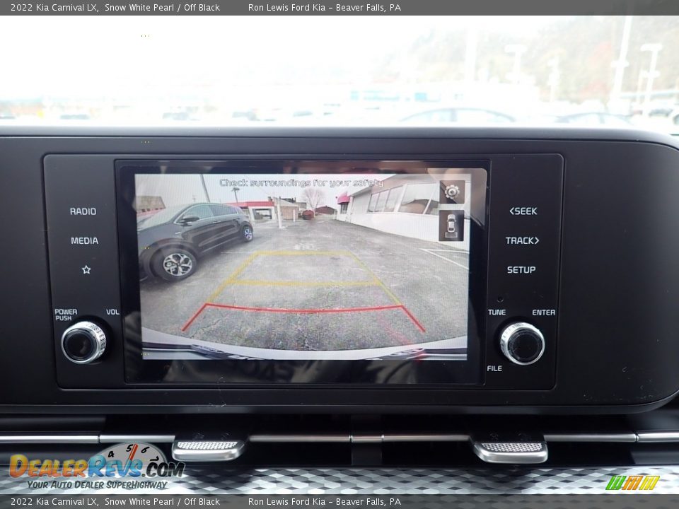 2022 Kia Carnival LX Snow White Pearl / Off Black Photo #16