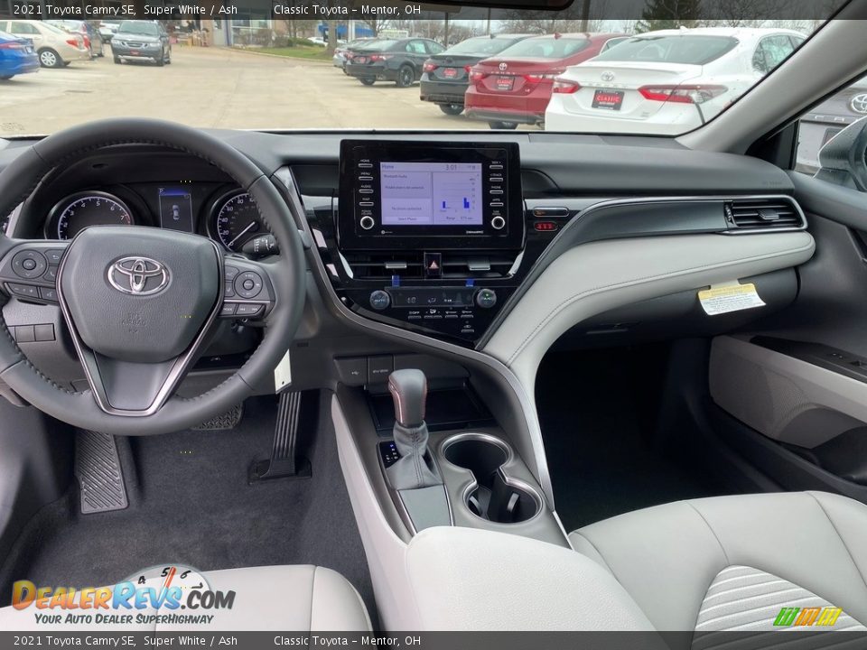 Front Seat of 2021 Toyota Camry SE Photo #4
