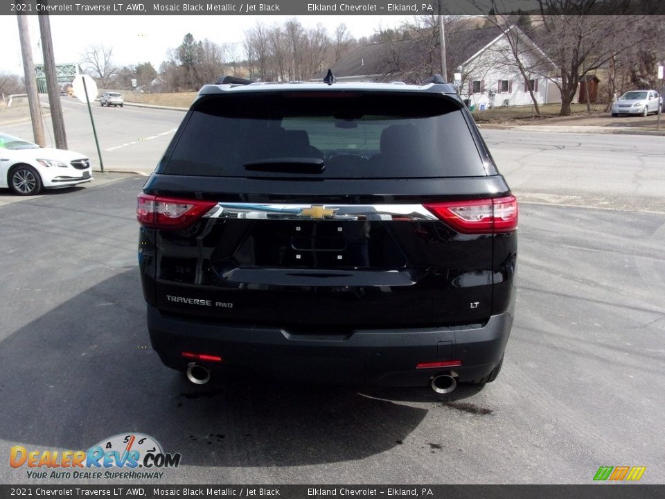 2021 Chevrolet Traverse LT AWD Mosaic Black Metallic / Jet Black Photo #4