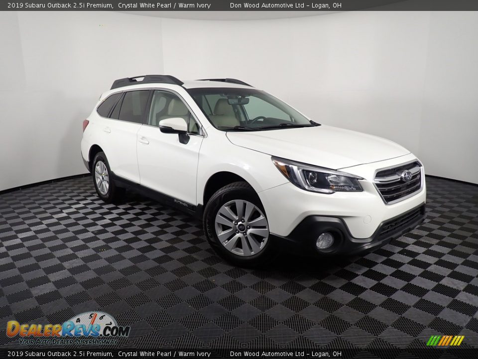 2019 Subaru Outback 2.5i Premium Crystal White Pearl / Warm Ivory Photo #3