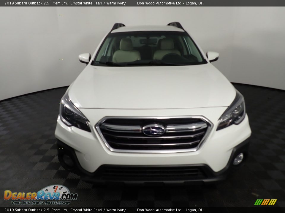 2019 Subaru Outback 2.5i Premium Crystal White Pearl / Warm Ivory Photo #5