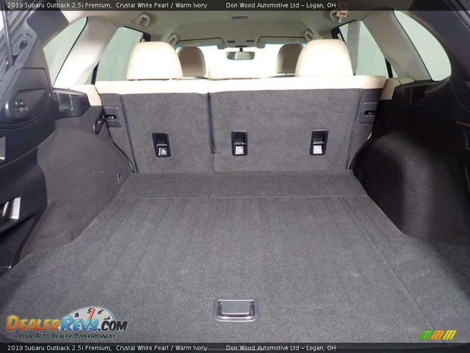 2019 Subaru Outback 2.5i Premium Crystal White Pearl / Warm Ivory Photo #14