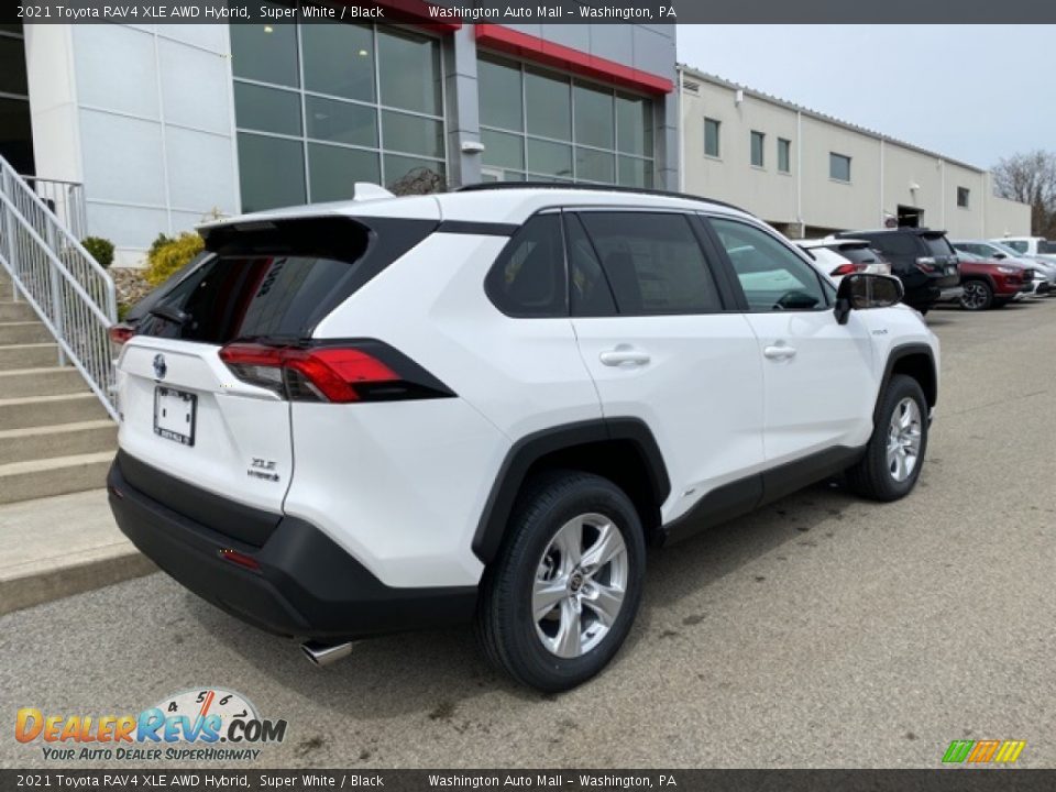 2021 Toyota RAV4 XLE AWD Hybrid Super White / Black Photo #14