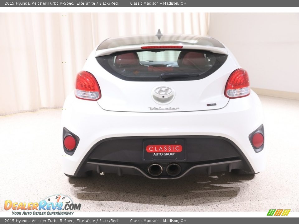 2015 Hyundai Veloster Turbo R-Spec Elite White / Black/Red Photo #18
