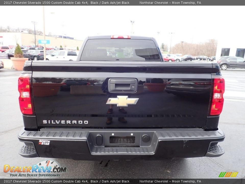 2017 Chevrolet Silverado 1500 Custom Double Cab 4x4 Black / Dark Ash/Jet Black Photo #6