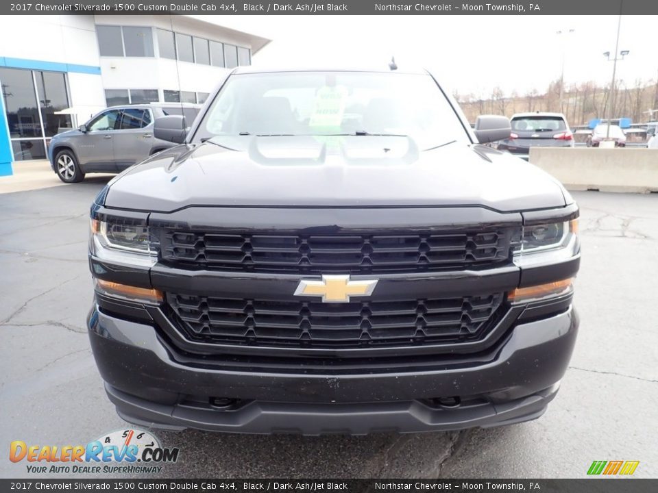 2017 Chevrolet Silverado 1500 Custom Double Cab 4x4 Black / Dark Ash/Jet Black Photo #12