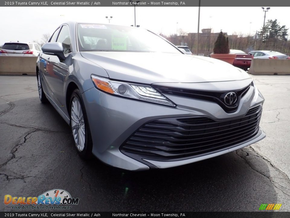 2019 Toyota Camry XLE Celestial Silver Metallic / Ash Photo #12