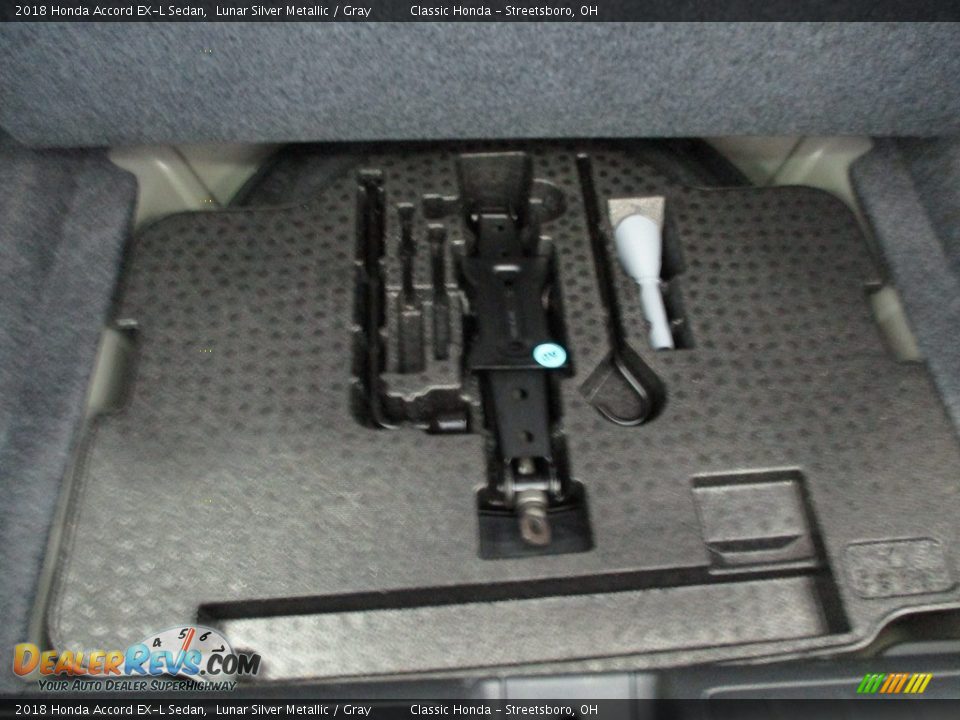 2018 Honda Accord EX-L Sedan Lunar Silver Metallic / Gray Photo #22