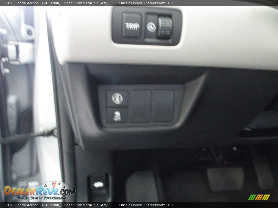 2018 Honda Accord EX-L Sedan Lunar Silver Metallic / Gray Photo #29