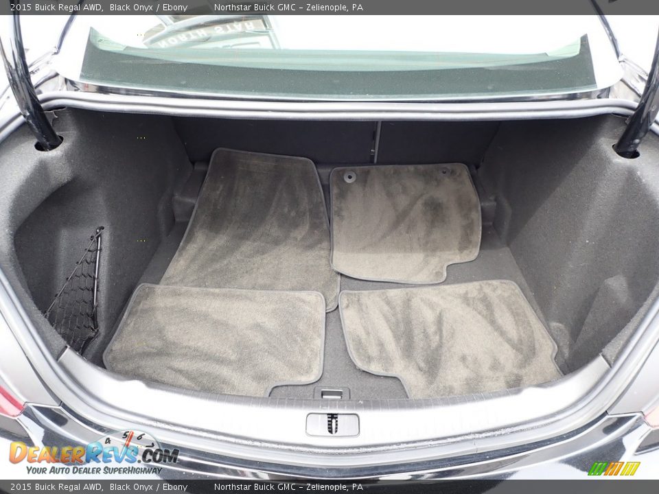 2015 Buick Regal AWD Trunk Photo #11