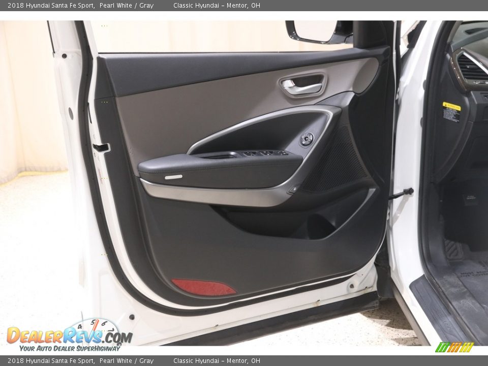 2018 Hyundai Santa Fe Sport Pearl White / Gray Photo #4