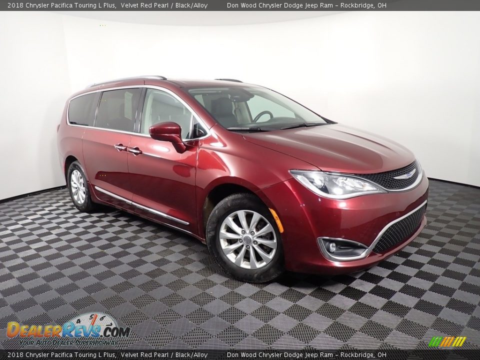 2018 Chrysler Pacifica Touring L Plus Velvet Red Pearl / Black/Alloy Photo #6