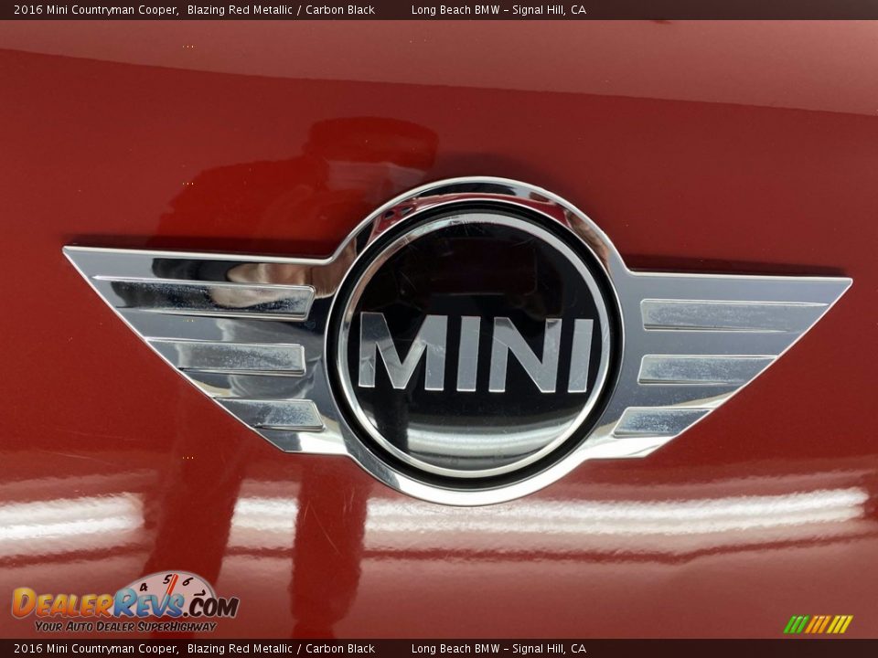 2016 Mini Countryman Cooper Blazing Red Metallic / Carbon Black Photo #10