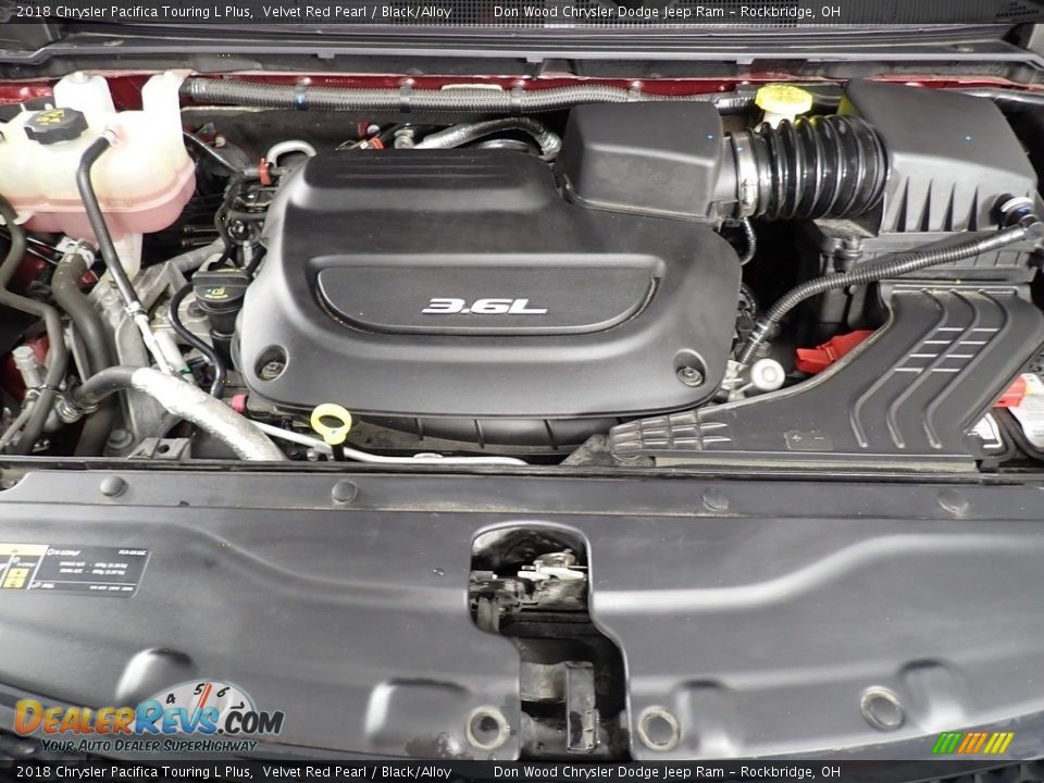 2018 Chrysler Pacifica Touring L Plus Velvet Red Pearl / Black/Alloy Photo #10