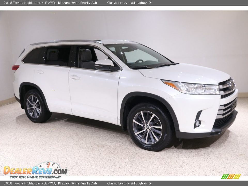 2018 Toyota Highlander XLE AWD Blizzard White Pearl / Ash Photo #1