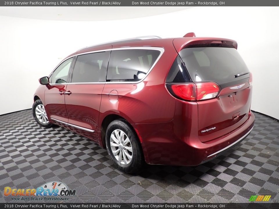 2018 Chrysler Pacifica Touring L Plus Velvet Red Pearl / Black/Alloy Photo #14