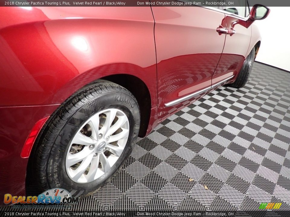 2018 Chrysler Pacifica Touring L Plus Velvet Red Pearl / Black/Alloy Photo #21
