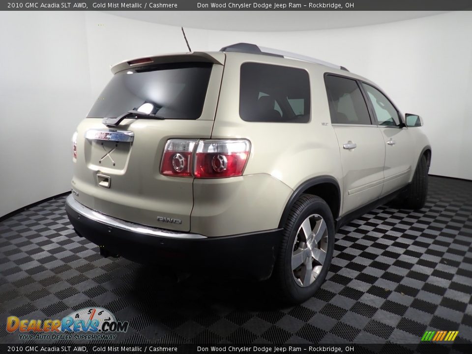 2010 GMC Acadia SLT AWD Gold Mist Metallic / Cashmere Photo #21