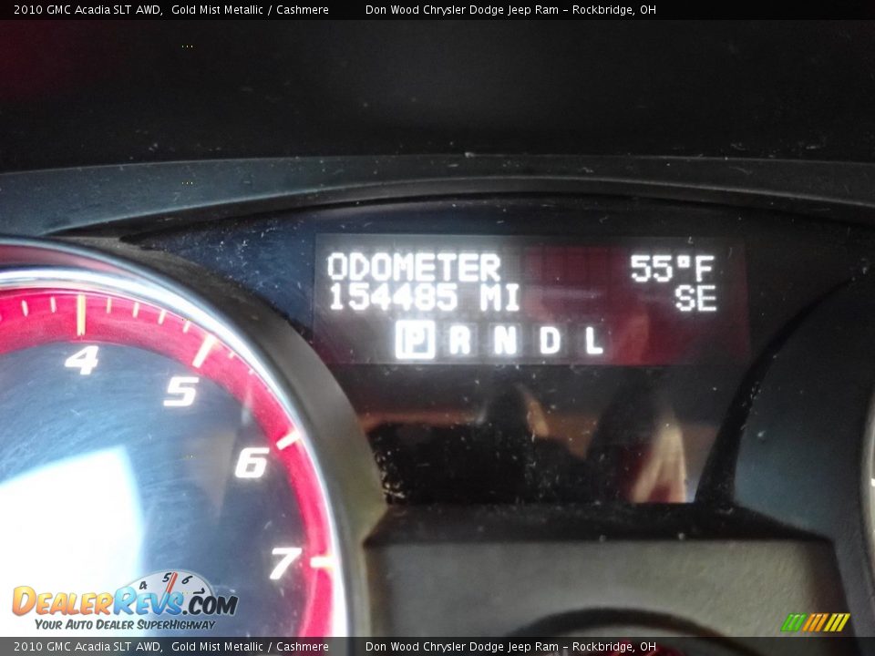 2010 GMC Acadia SLT AWD Gold Mist Metallic / Cashmere Photo #28