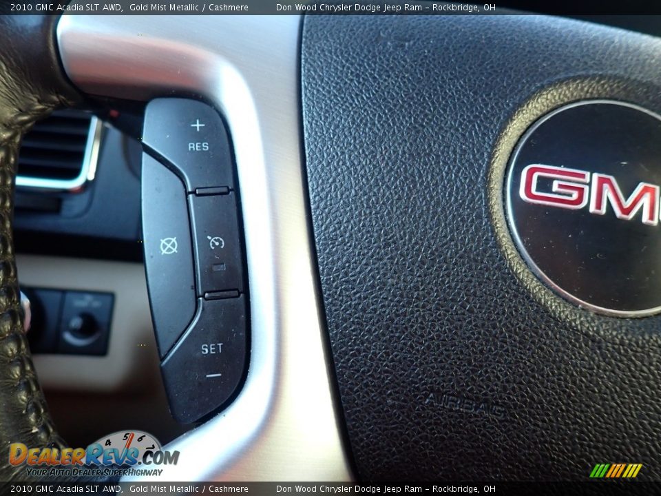 2010 GMC Acadia SLT AWD Gold Mist Metallic / Cashmere Photo #30
