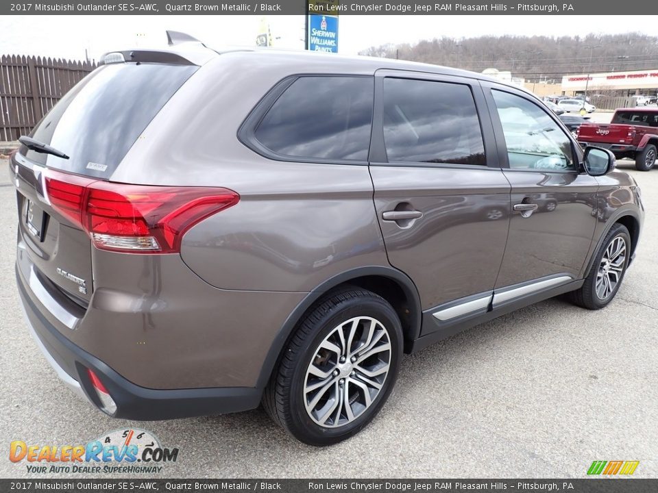 Quartz Brown Metallic 2017 Mitsubishi Outlander SE S-AWC Photo #6