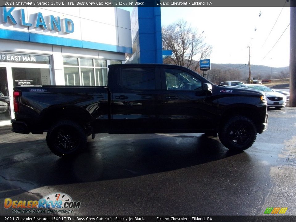 2021 Chevrolet Silverado 1500 LT Trail Boss Crew Cab 4x4 Black / Jet Black Photo #2