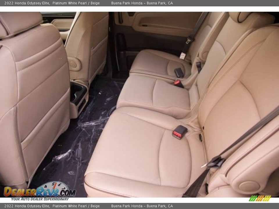 Rear Seat of 2022 Honda Odyssey Elite Photo #14