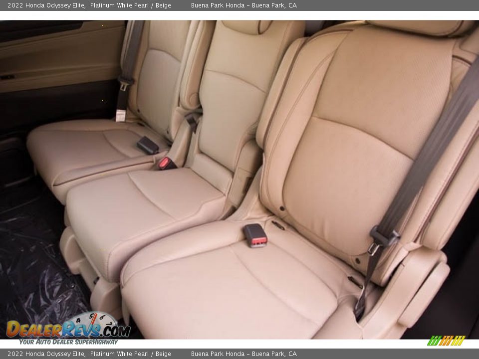 Rear Seat of 2022 Honda Odyssey Elite Photo #24