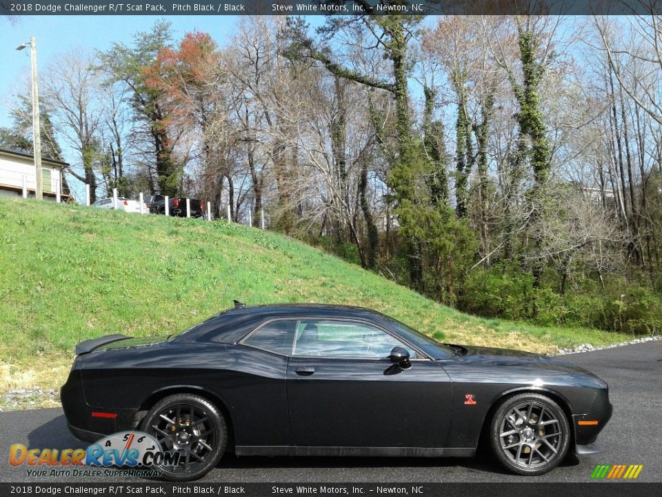 2018 Dodge Challenger R/T Scat Pack Pitch Black / Black Photo #6