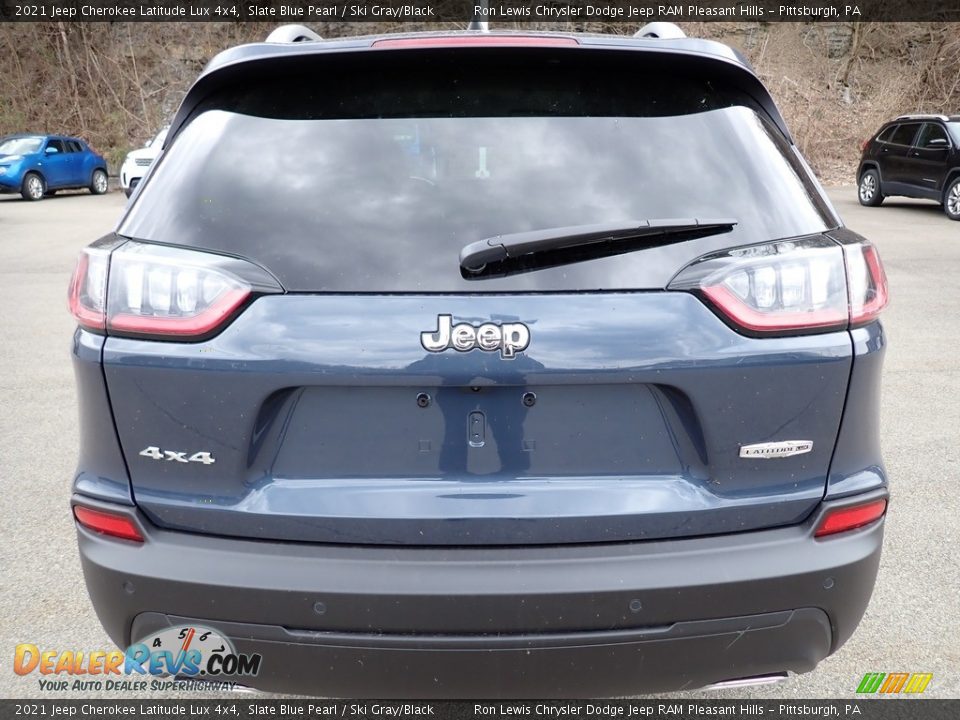 2021 Jeep Cherokee Latitude Lux 4x4 Slate Blue Pearl / Ski Gray/Black Photo #4