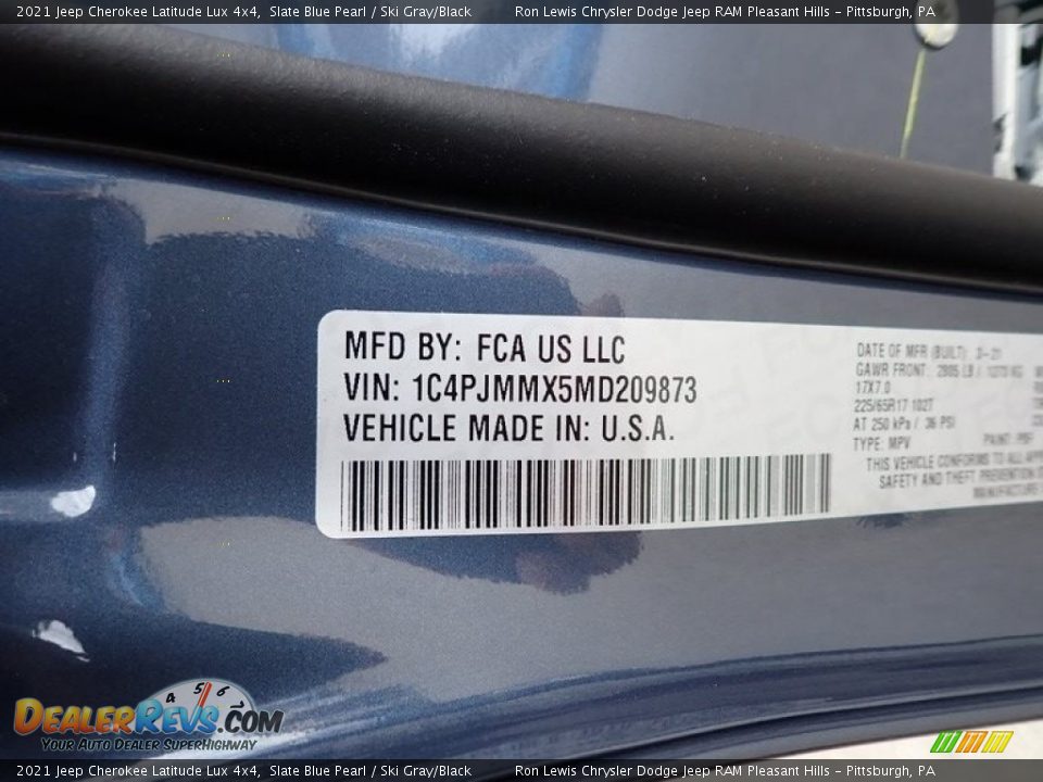 2021 Jeep Cherokee Latitude Lux 4x4 Slate Blue Pearl / Ski Gray/Black Photo #15