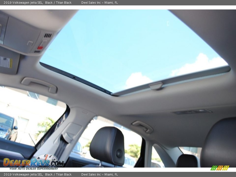 2019 Volkswagen Jetta SEL Black / Titan Black Photo #16