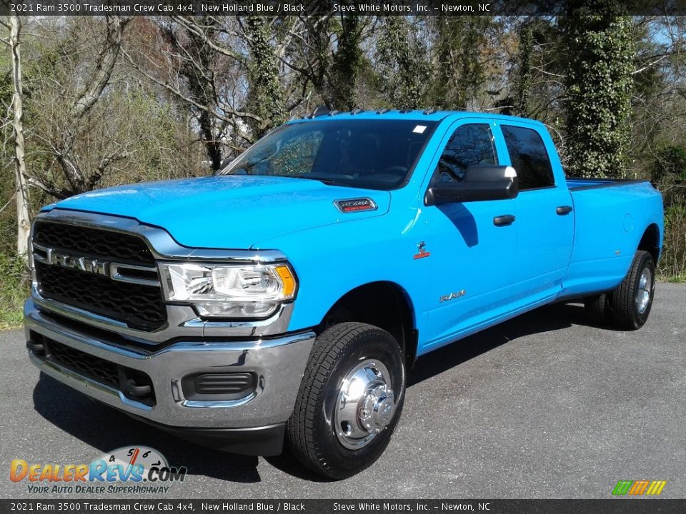 2021 Ram 3500 Tradesman Crew Cab 4x4 New Holland Blue / Black Photo #2