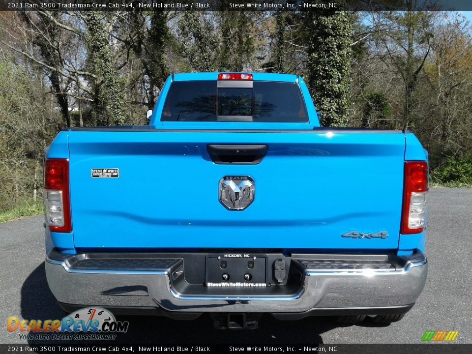 2021 Ram 3500 Tradesman Crew Cab 4x4 New Holland Blue / Black Photo #7