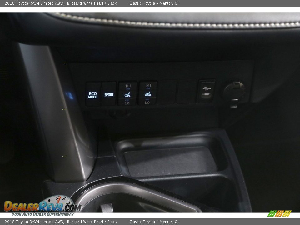 2018 Toyota RAV4 Limited AWD Blizzard White Pearl / Black Photo #13