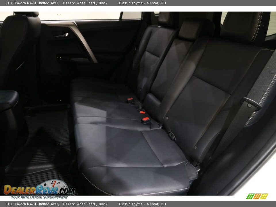 2018 Toyota RAV4 Limited AWD Blizzard White Pearl / Black Photo #17