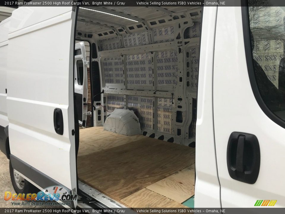 2017 Ram ProMaster 2500 High Roof Cargo Van Bright White / Gray Photo #8