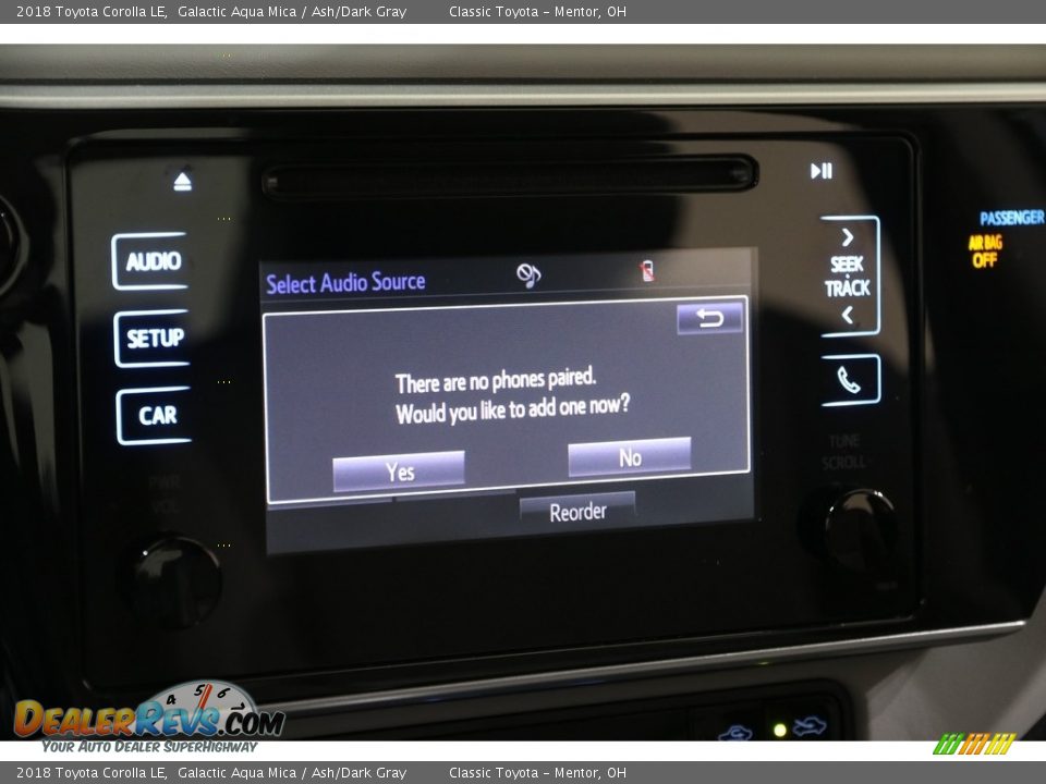 2018 Toyota Corolla LE Galactic Aqua Mica / Ash/Dark Gray Photo #11