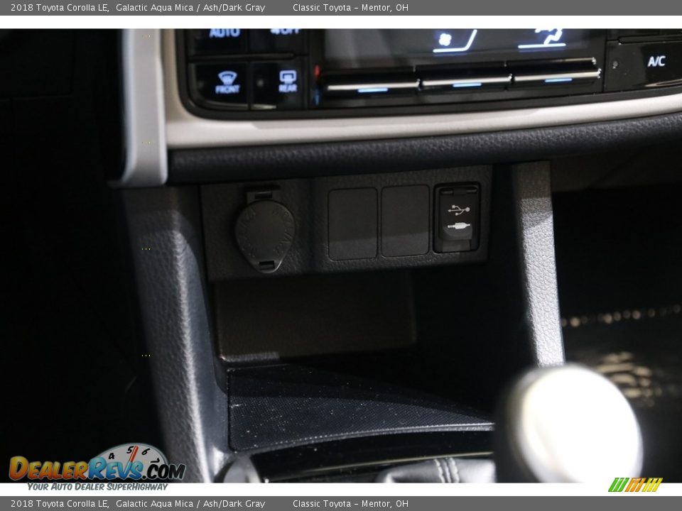 2018 Toyota Corolla LE Galactic Aqua Mica / Ash/Dark Gray Photo #12