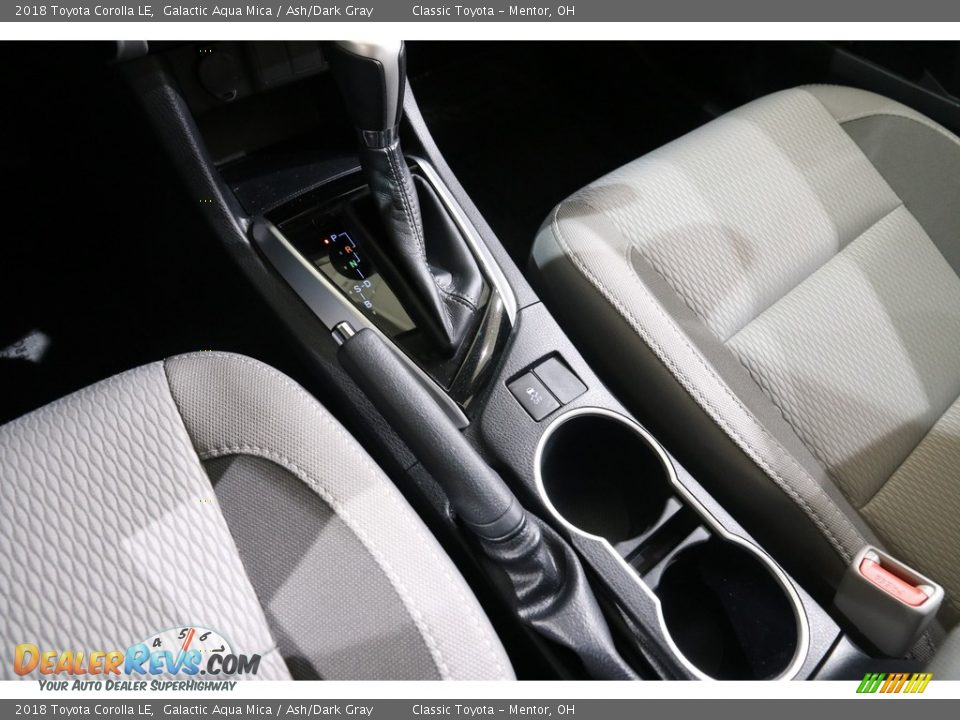 2018 Toyota Corolla LE Galactic Aqua Mica / Ash/Dark Gray Photo #13