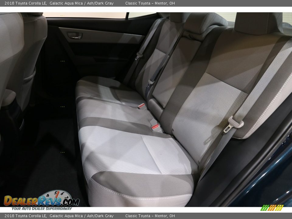 2018 Toyota Corolla LE Galactic Aqua Mica / Ash/Dark Gray Photo #16