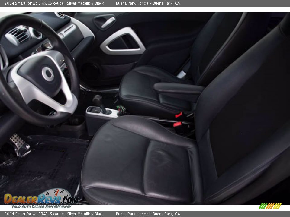 Front Seat of 2014 Smart fortwo BRABUS coupe Photo #3
