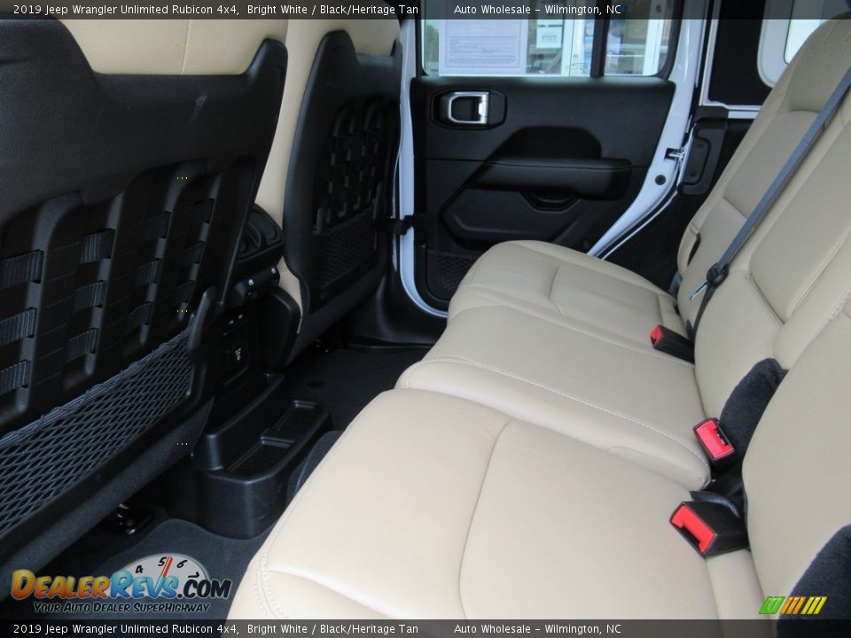 2019 Jeep Wrangler Unlimited Rubicon 4x4 Bright White / Black/Heritage Tan Photo #11