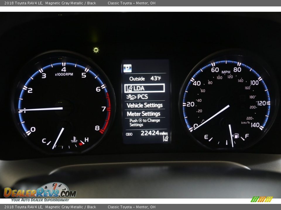 2018 Toyota RAV4 LE Magnetic Gray Metallic / Black Photo #8