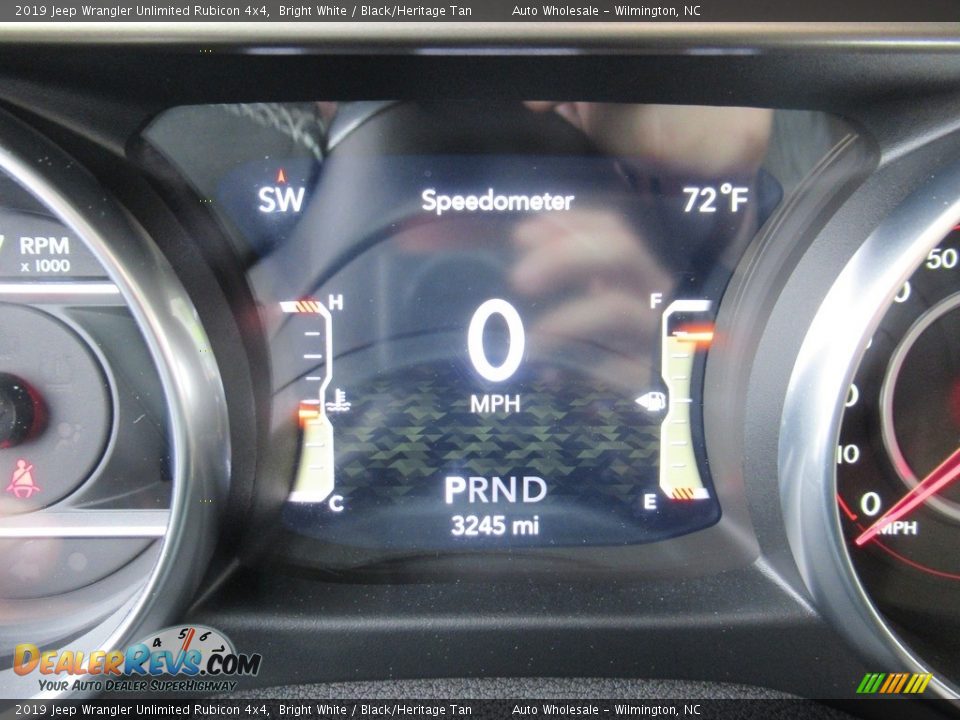 2019 Jeep Wrangler Unlimited Rubicon 4x4 Bright White / Black/Heritage Tan Photo #15