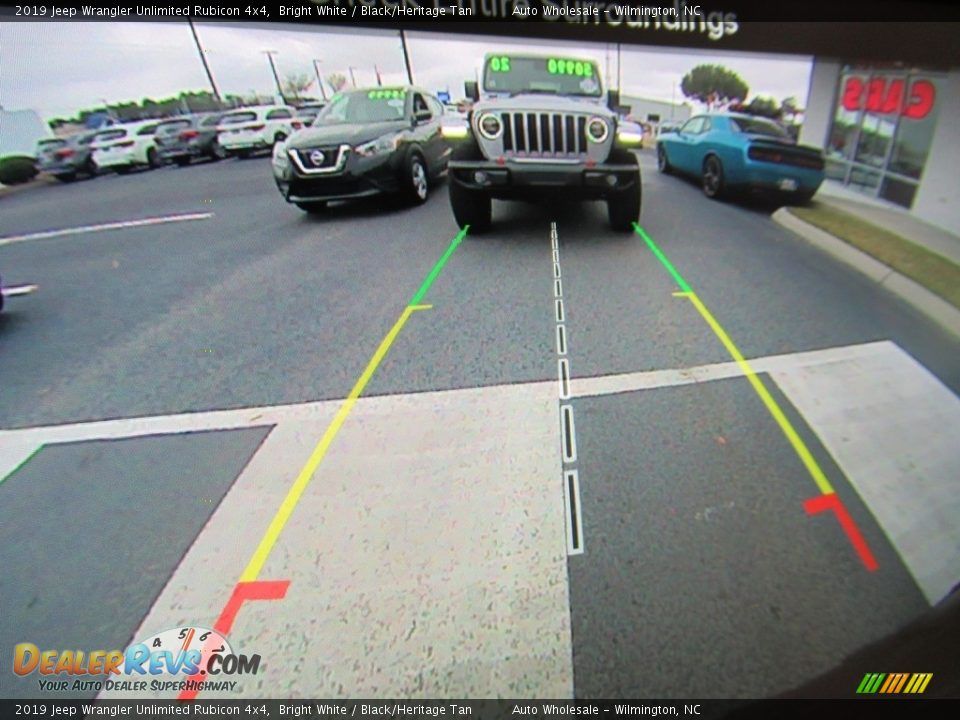 2019 Jeep Wrangler Unlimited Rubicon 4x4 Bright White / Black/Heritage Tan Photo #18