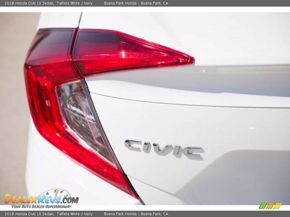 2018 Honda Civic LX Sedan Taffeta White / Ivory Photo #12