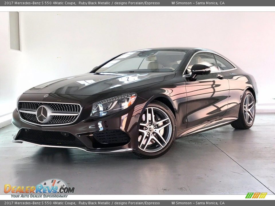 Front 3/4 View of 2017 Mercedes-Benz S 550 4Matic Coupe Photo #12