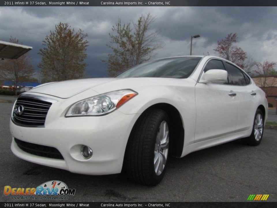 2011 Infiniti M 37 Sedan Moonlight White / Wheat Photo #6